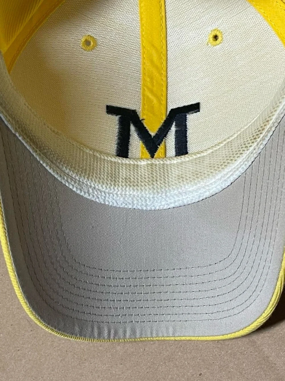 Y2K Nike Yellow Michigan Wolverines Hat Yellow Blue Fitted Size 7 3/8